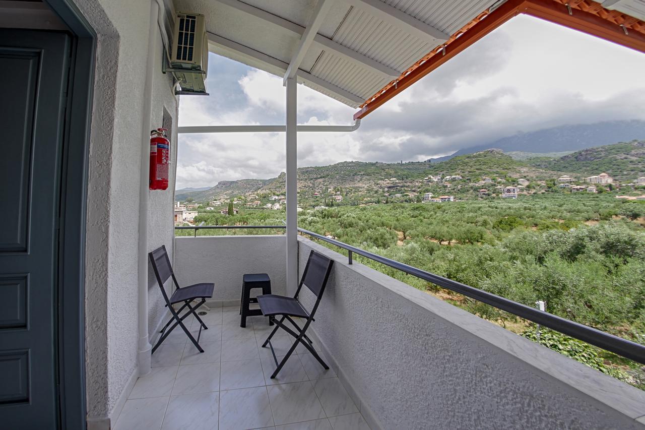 Irida Holiday Apartments Stoúpa Exterior foto