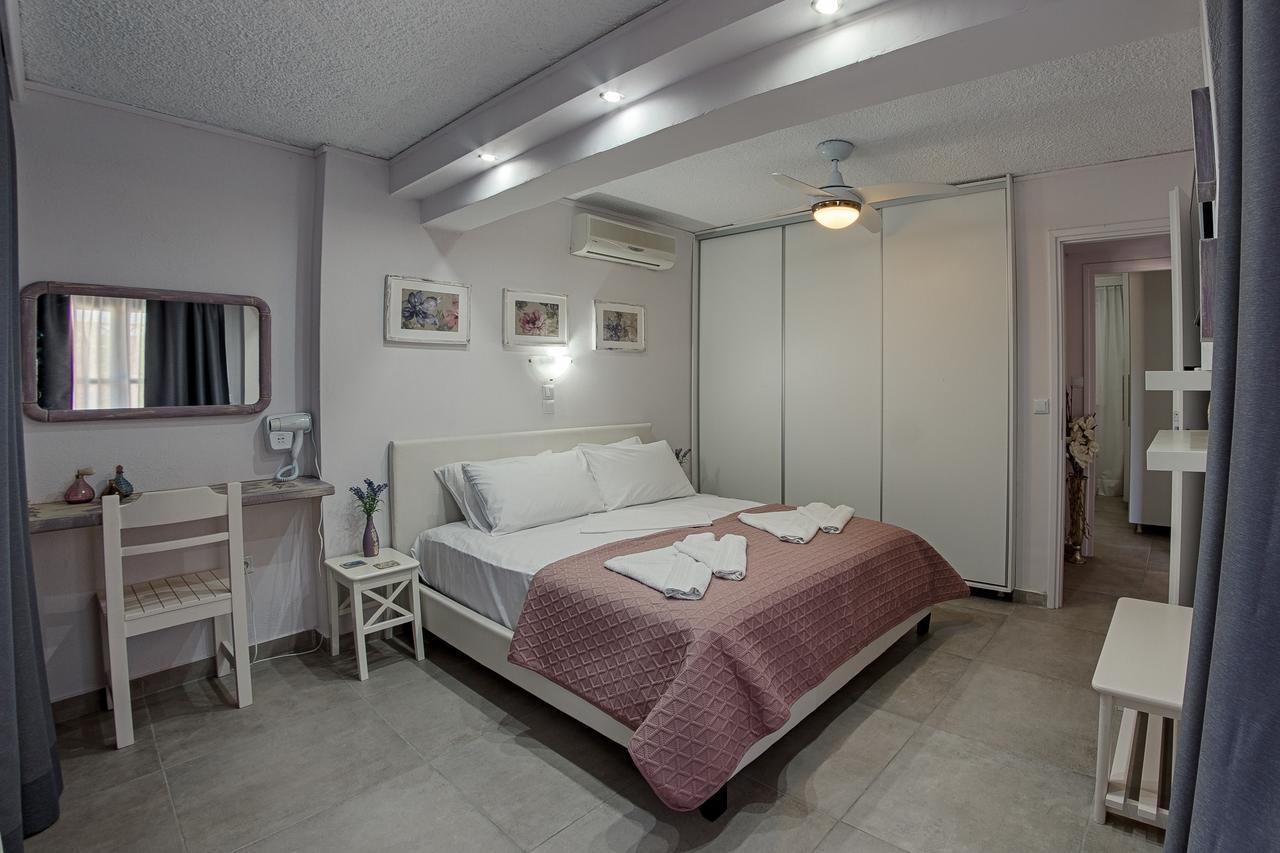 Irida Holiday Apartments Stoúpa Exterior foto